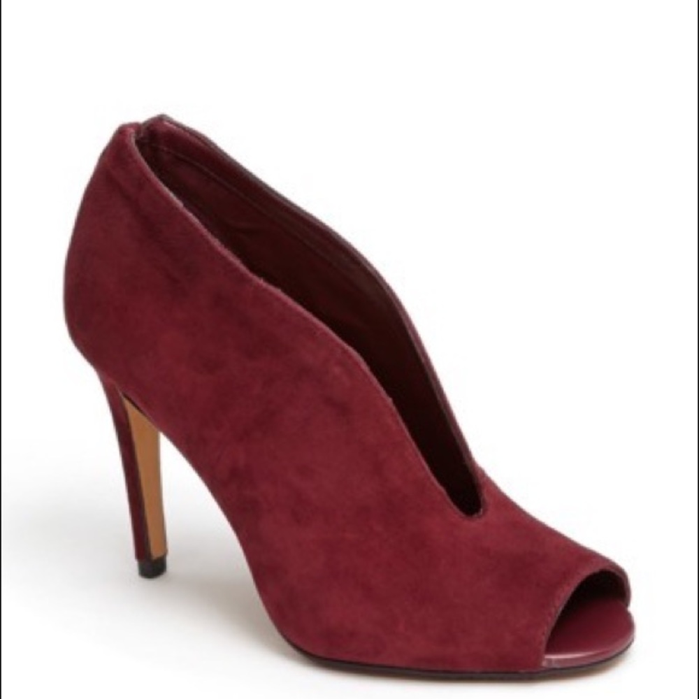 Halogen Katrina Bootie Burgundy size 8.5M